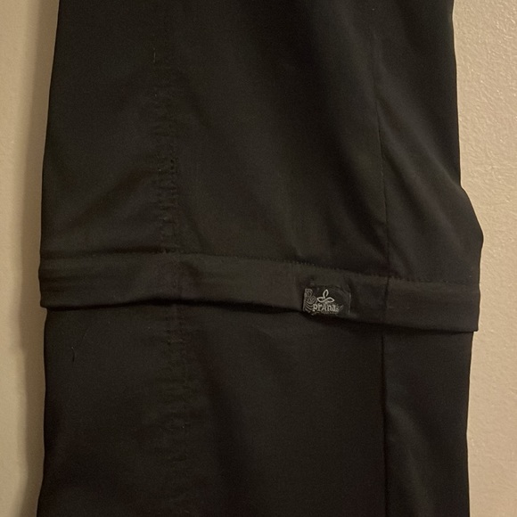 PRANA | Black zip off hiking pants - Picture 3 of 7